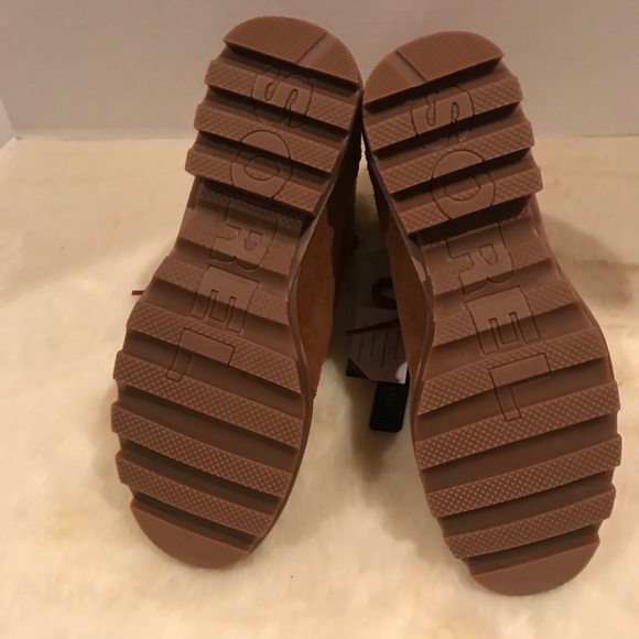 Sorel Phoenix Waterproof Suede Shearling boot - Picture 6 of 12